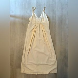 White / Cream Maxi Dress - SHEIN - White/Cream - Women’s Medium - US 6 - EU 38